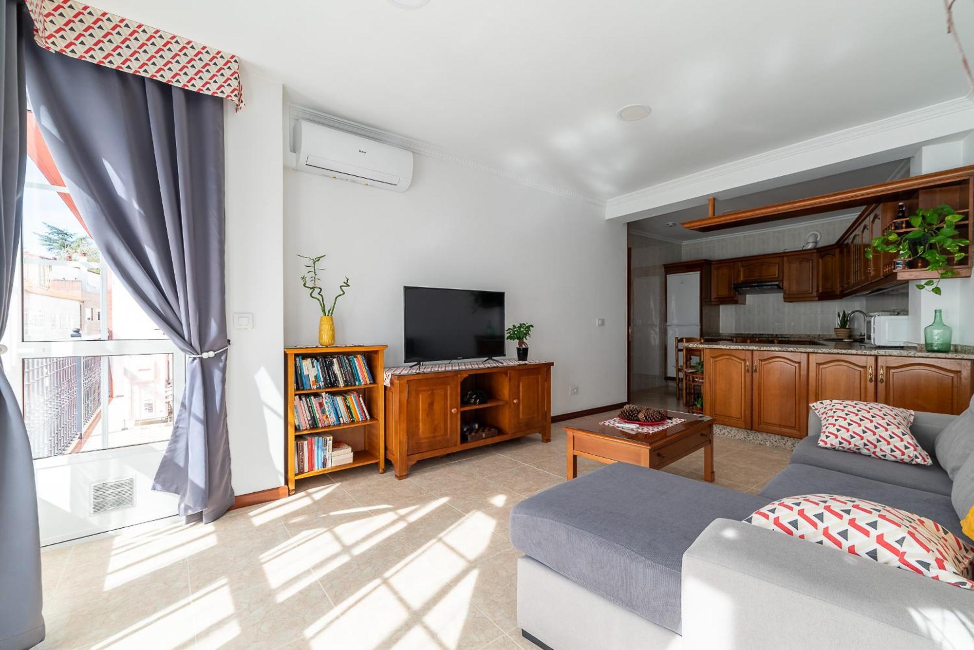 Apartamento Apartamento espacioso cerca de la playa Moaña Exterior foto